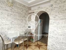 Продается 2-к квартира, 4/5 эт., ул Молодежная, д. 3, Квартиры, На продажу