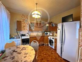 Рязань, Продается 3-к квартира, 5/5 эт., Первомайский пр-кт, д. 58, Квартиры, На продажу