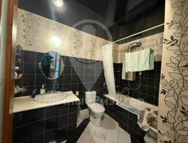 Рязань, Продается 3-к квартира, 5/5 эт., Первомайский пр-кт, д. 58, Квартиры, На продажу