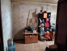 Продается 2-к квартира, 1/2 эт., д. 143, Квартиры, На продажу