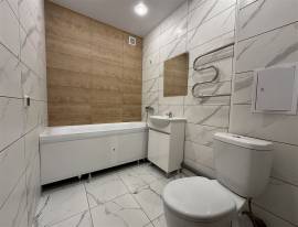 Продается 1-к квартира, 16/18 эт., ул Зеленая, д. 31, Квартиры, На продажу