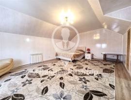 Квартиры, На продажу