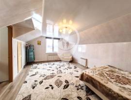 Квартиры, На продажу