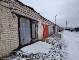 Гаражи, На продажу
