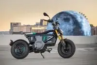 Обзор 2024 BMW CE 02: электрический скутер и новые ощущения