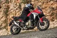 Первый тест-драйв 2025 Ducati Multistrada V4 S: обзор и впечатления