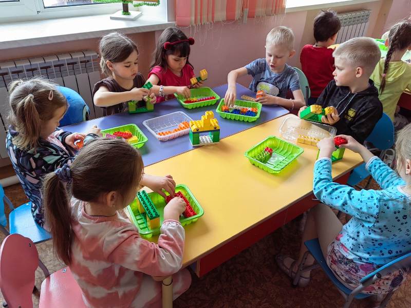 ЛЕГО – печка. Старшая группа