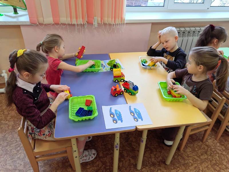 Лего "Грузовик". Старшая группа
