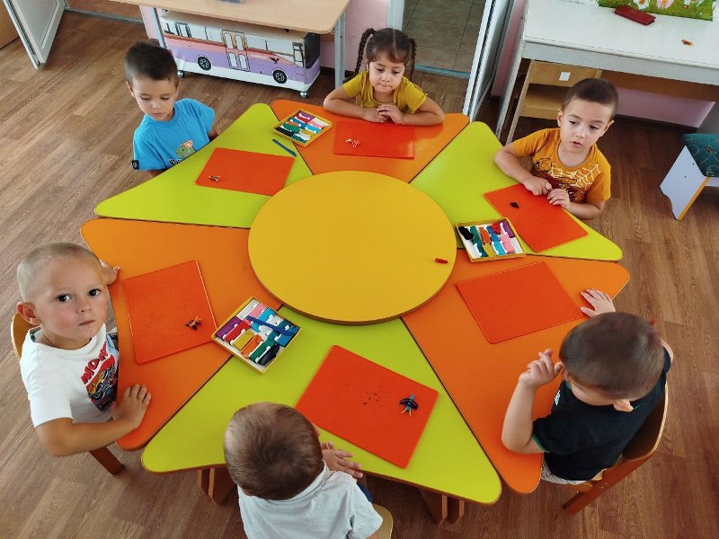 Занятия по лепке в детском саду