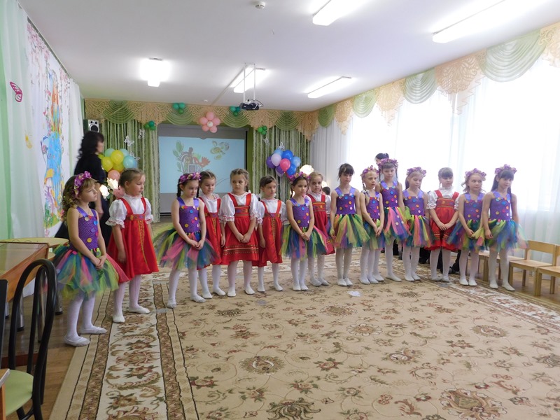 8 марта Бригантина