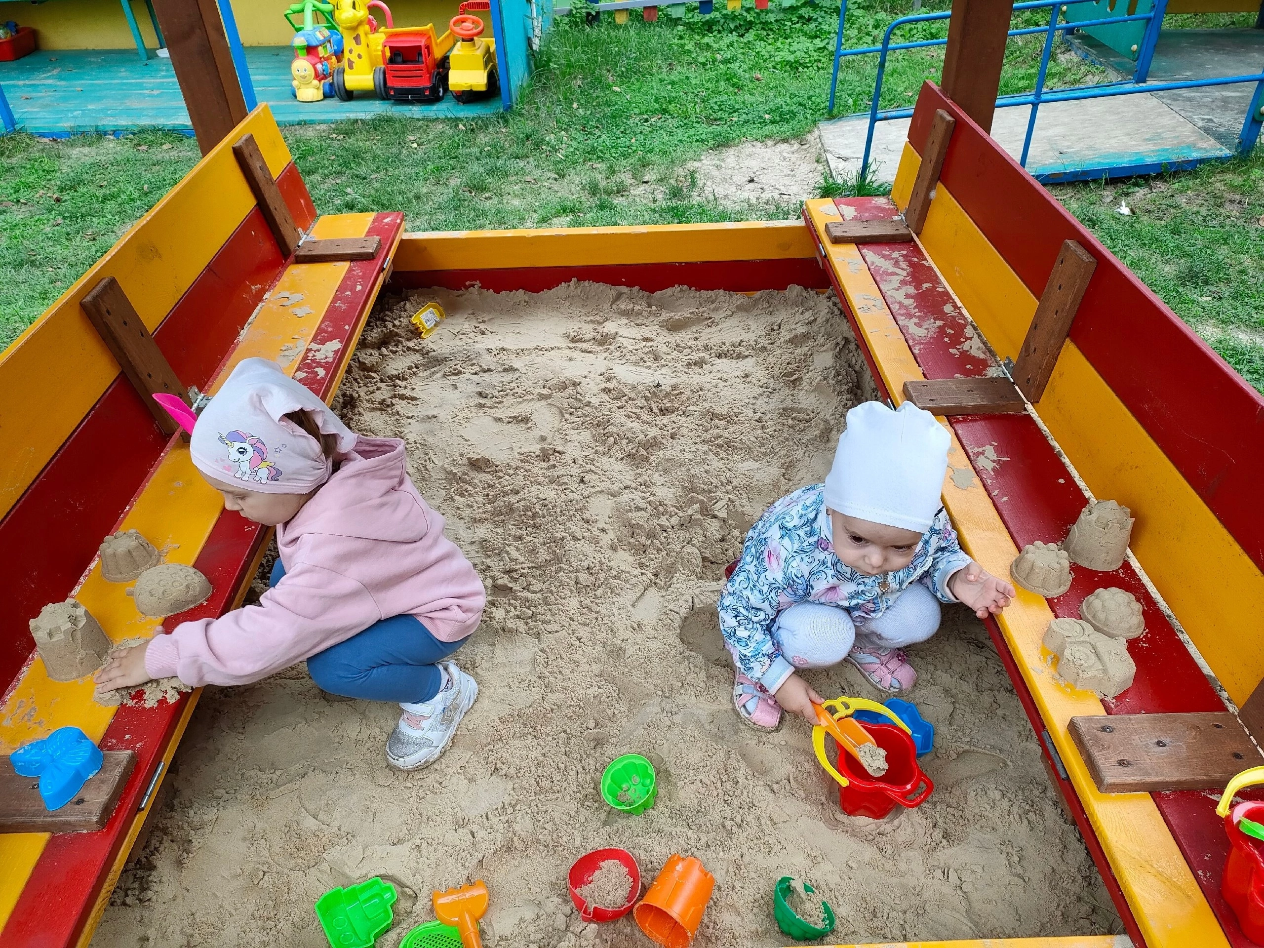 День песка и игр с песком