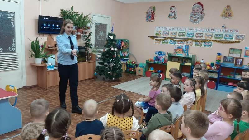 О безопасности зимой с инспектором БДД ОГИБДД