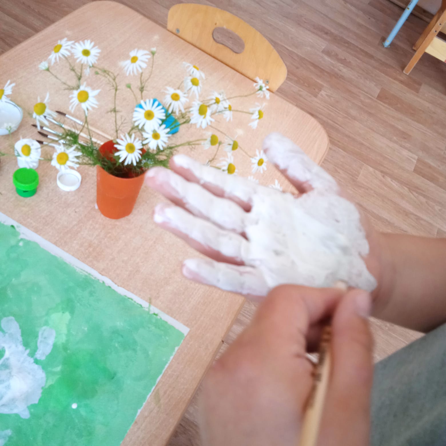 "Ромашковый луг" - подарок от малышей в День семьи, любви и верности