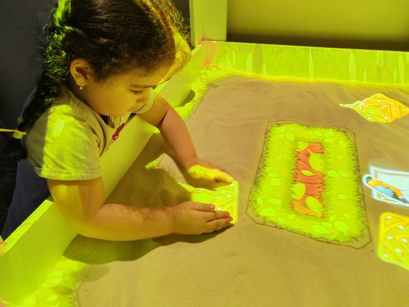 «Умный» пол и интерактивная песочница 