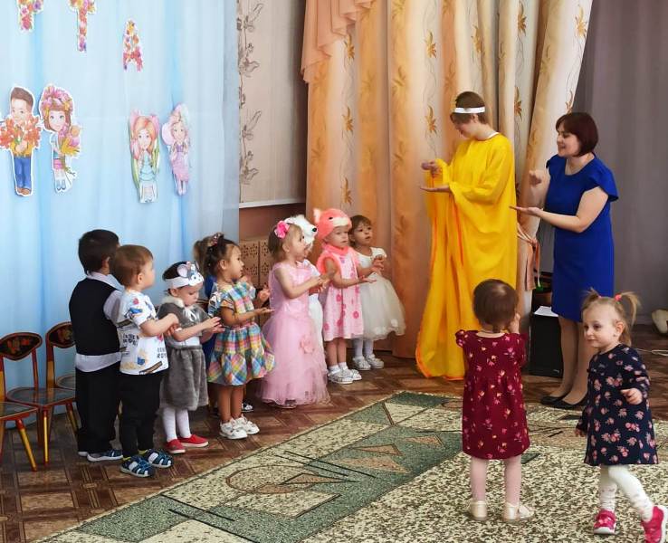 Праздник 8 марта