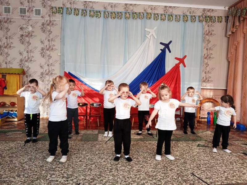 "Играем в солдатиков"