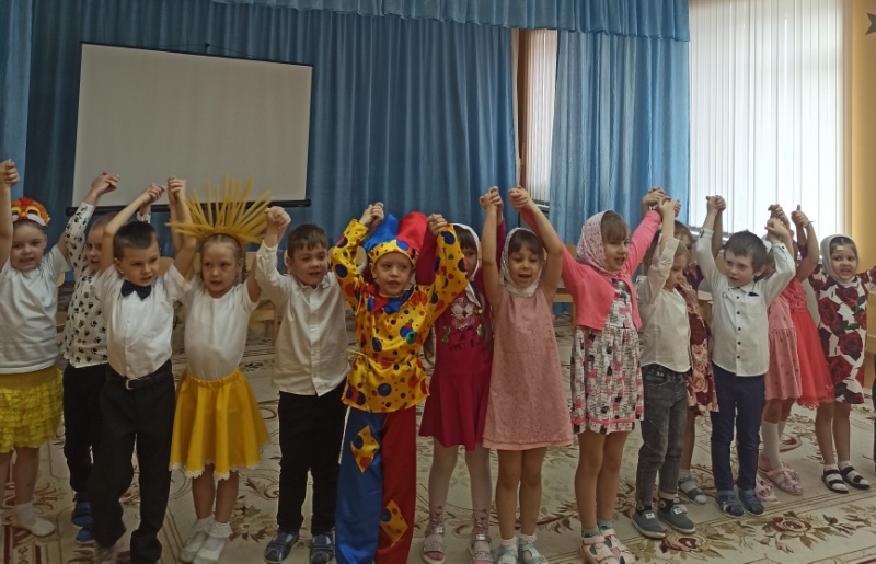 Веселись народ, праздник Пасхи у ворот!
