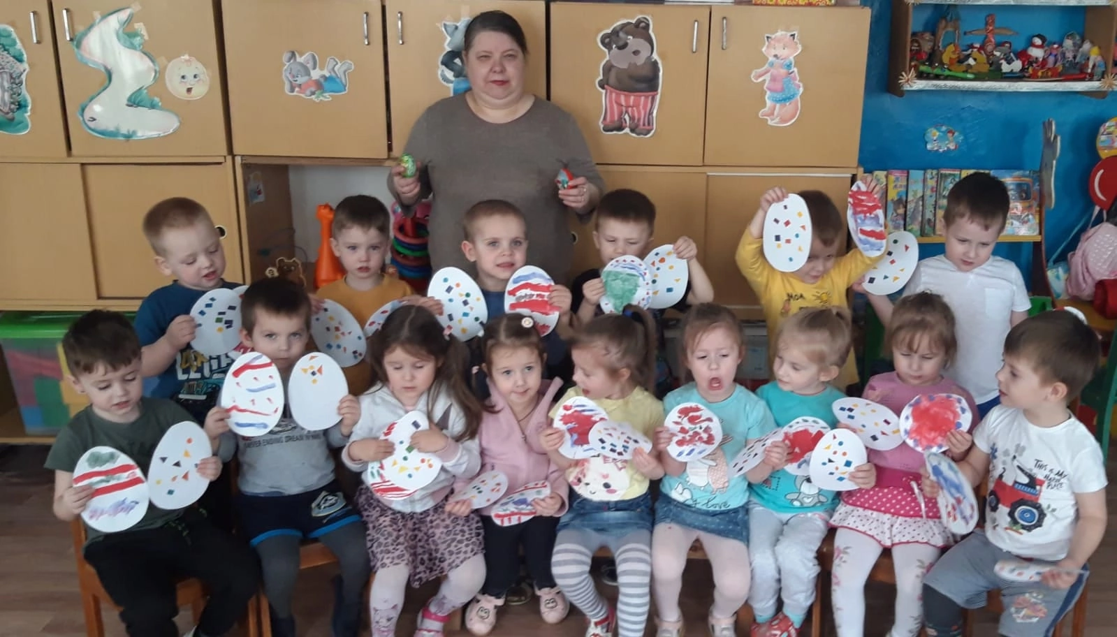 Поздравляем с ПАСХОЙ ВАС! Поздравляем с ПАСХОЙ ВАС!