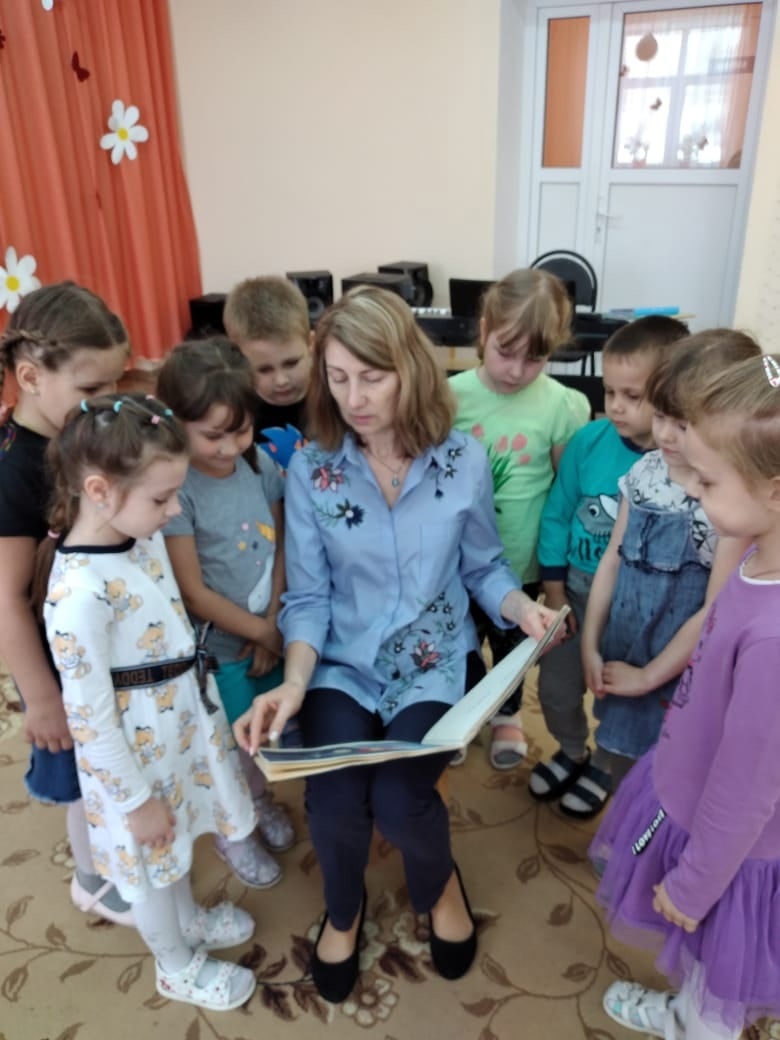 День Космонавтики в ДОУ. "Космос - это интересно"