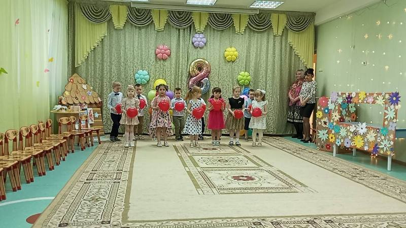 8 Марта в старшей группе №2