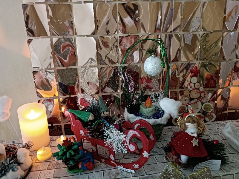 Новогодний серпантин