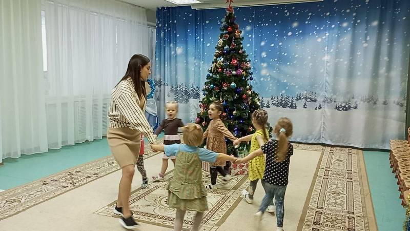 До новых встреч, Елочка!