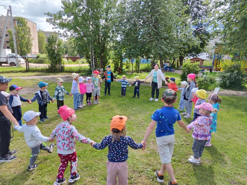 «27 июня – Международный День мыльных пузырей»