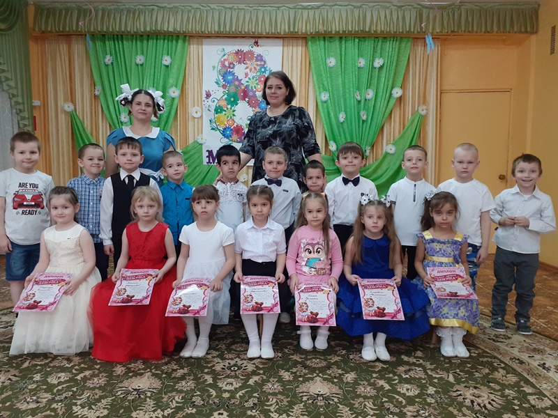 "Сказочное 8 марта"