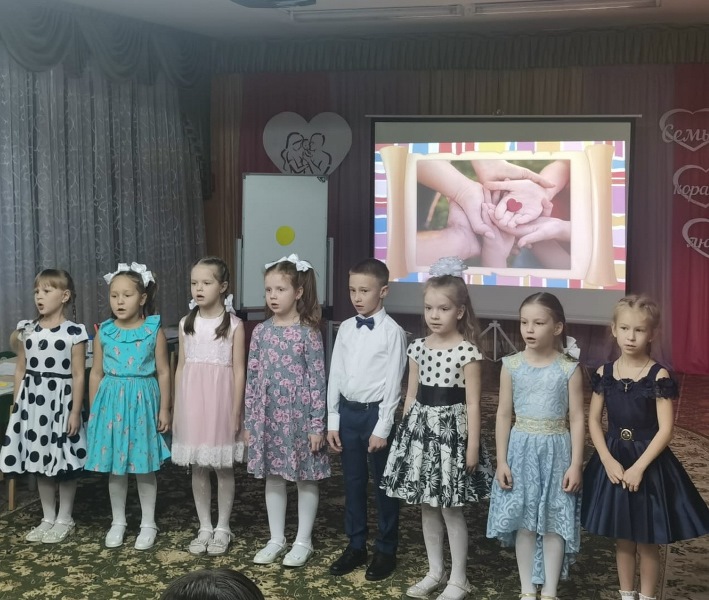 "Семья – корабль любви"