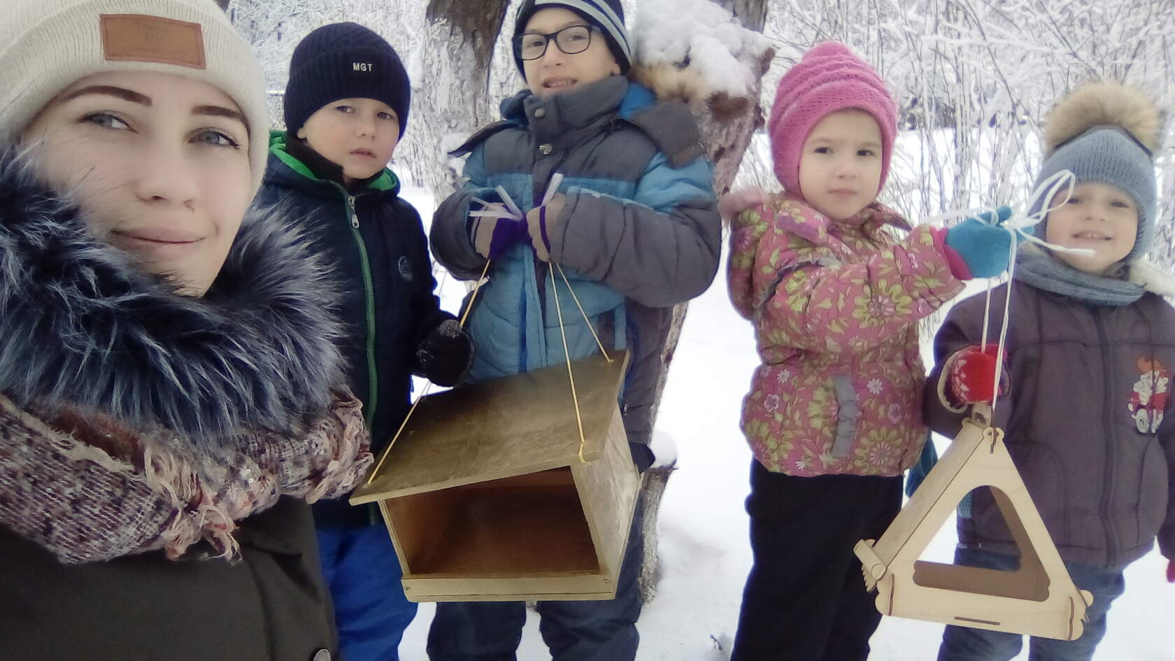 Покорми птиц зимой
