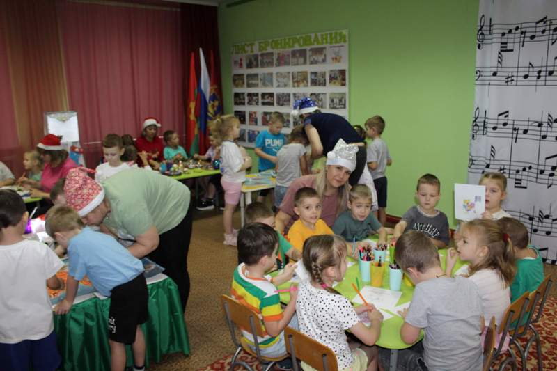 Новогодняя мастерская добрых дел