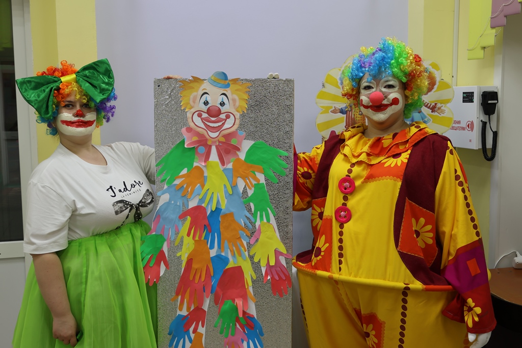 Веселье +Ладошки =Идеальная формула 1 апреля