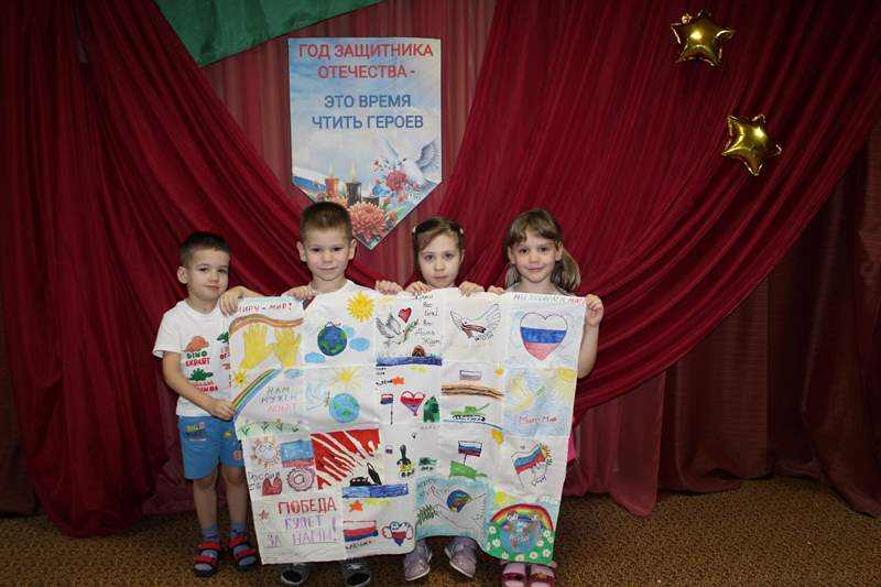 Акция "Лоскутное одеяло Победы" шагает по России!