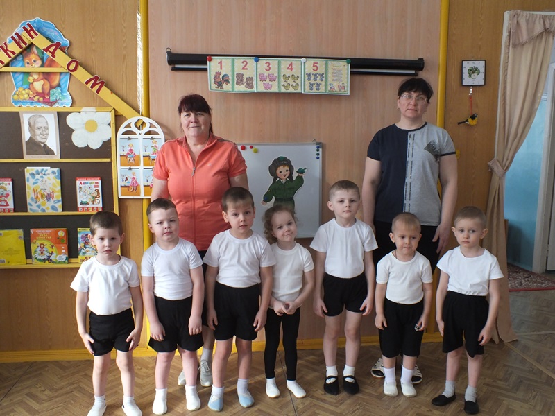 средняя группа Спортивное развлечение