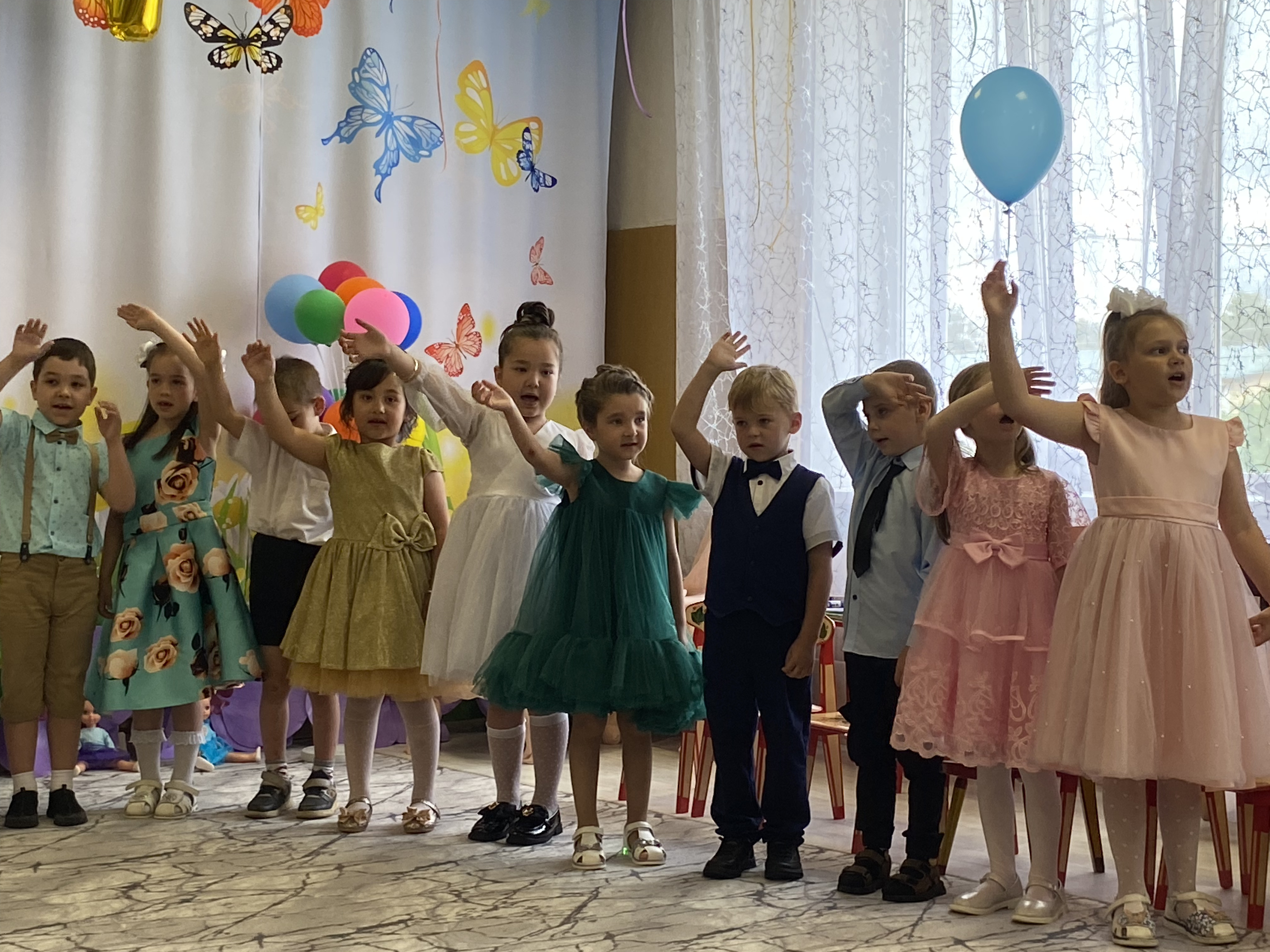 Выпускной утренник 2024