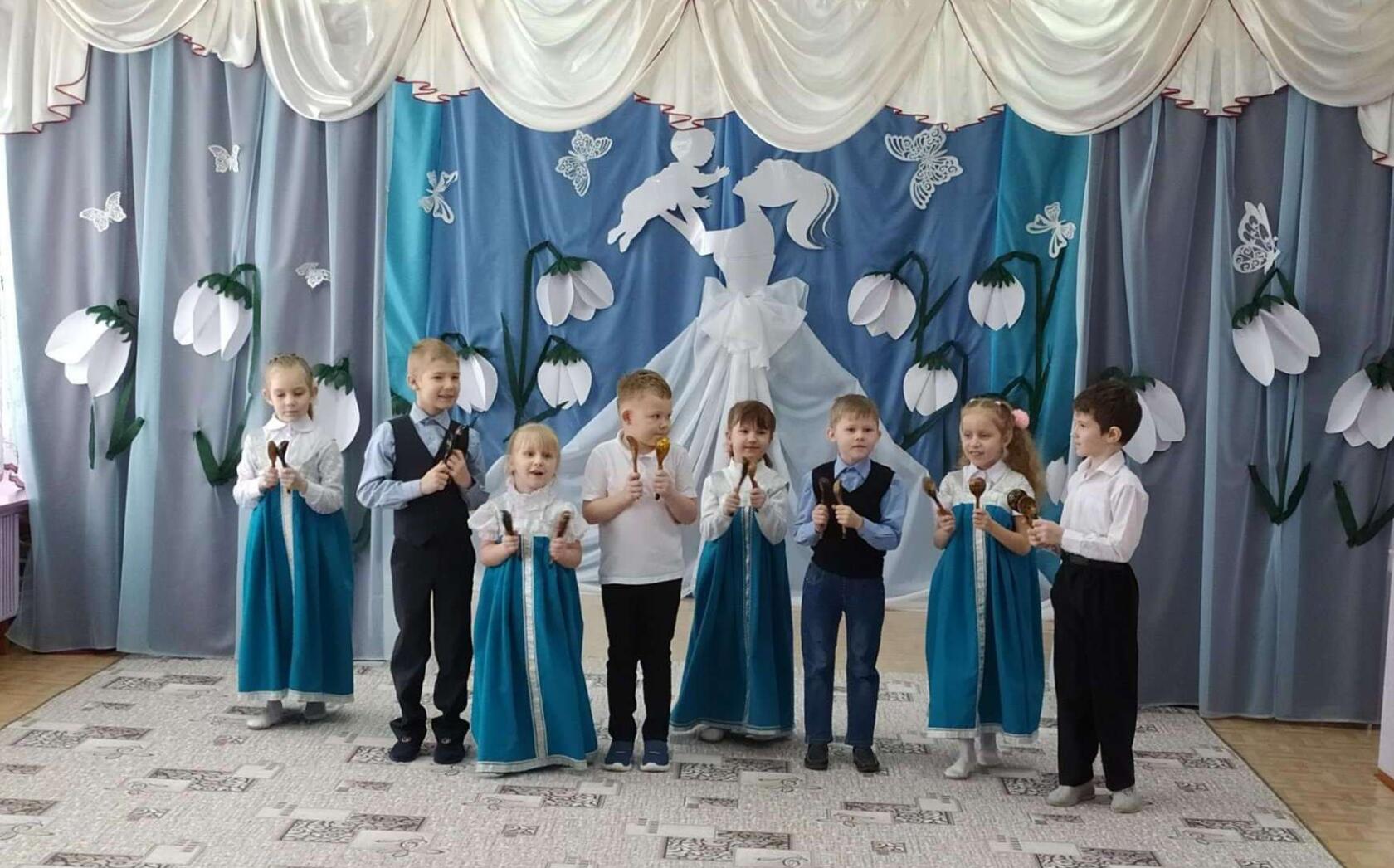 Очередная встреча в клубе с родителями в преддверии 8 марта.