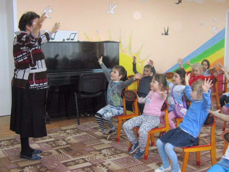  Музыкальный досуг на тему: «Это может пригодится»