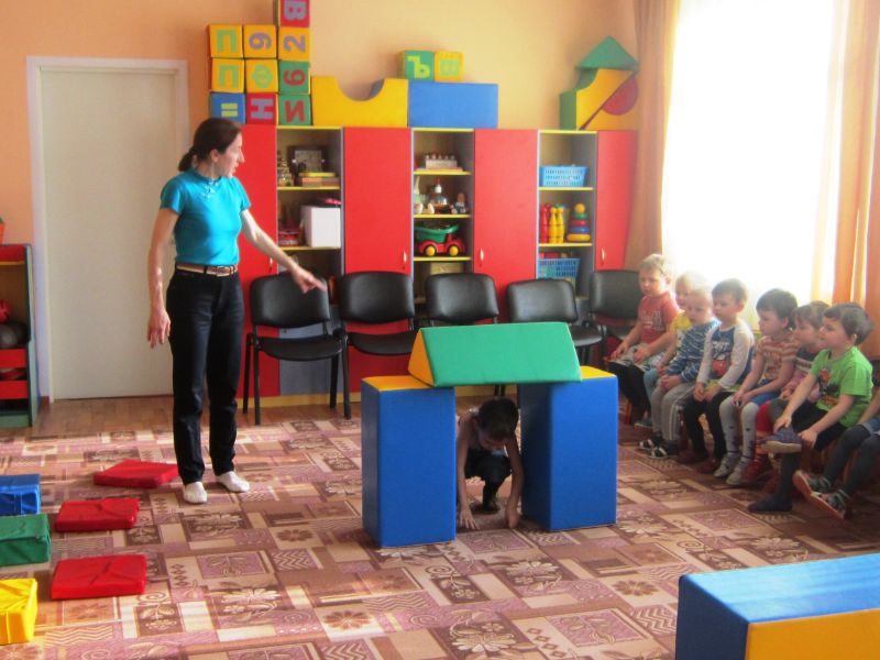 Физкультурный досуг «Весёлая эстафета»