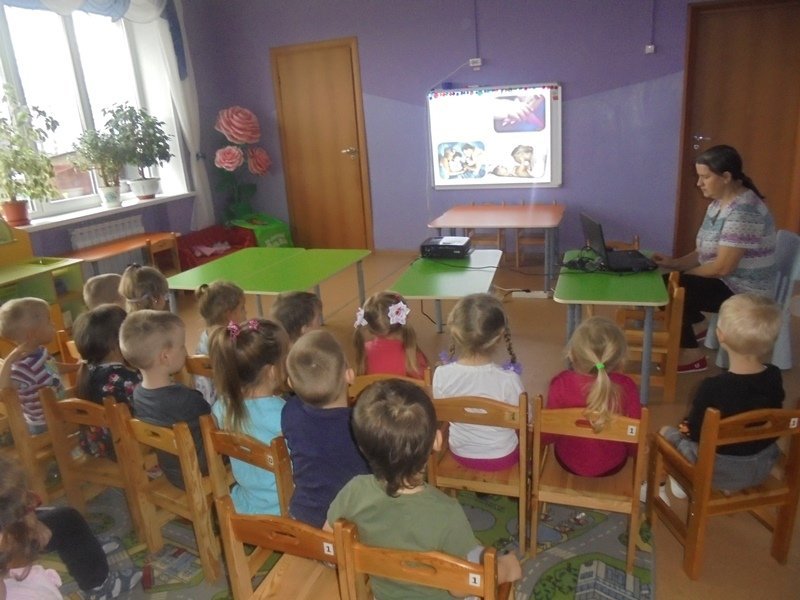 Презентация мебель во второй младшей группе