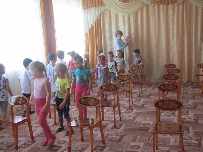 Физкультурный досуг в средней группе.