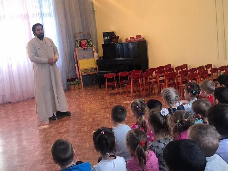 Встреча со священнослужителем отцом Рафаилом