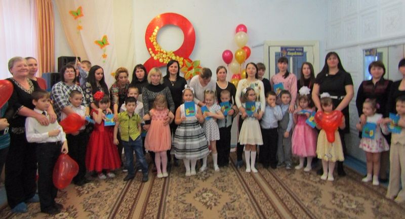 Международный женский день в старшей группе