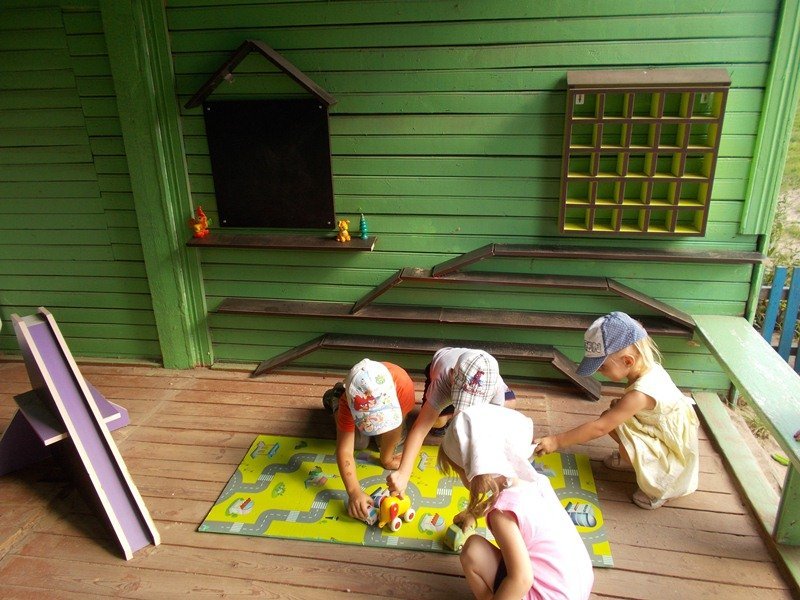 Папа спешит на помощь