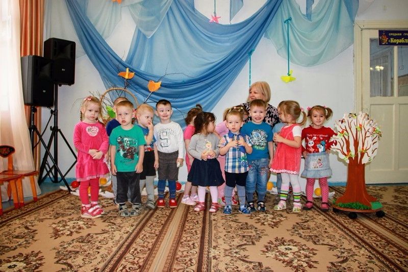 Малыши встречают птиц