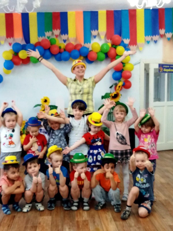 Музыкальное развлечение в средней группе 