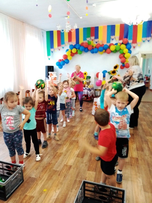 Спортивный досуг в старшей группе 