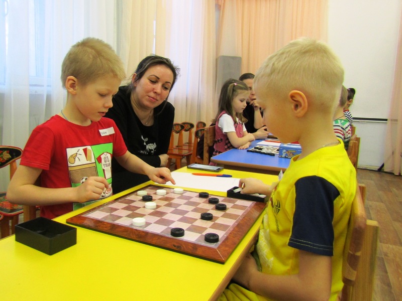 Турнир по шашкам