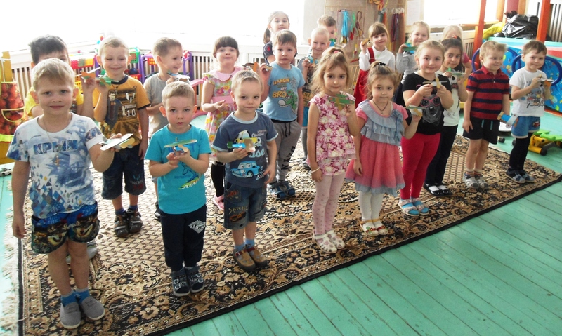 Звено летящих самолётов