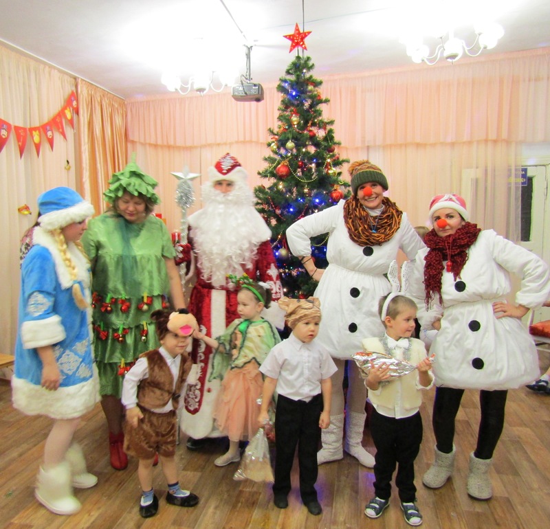 И вот она, нарядная, на праздник к нам пришла!