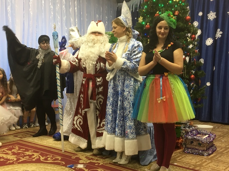 Новогодние праздники в детском саду Новогодние праздники в детском саду